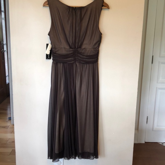 Sleeveless sheer brown calf length dress Size 10 - Picture 2 of 9